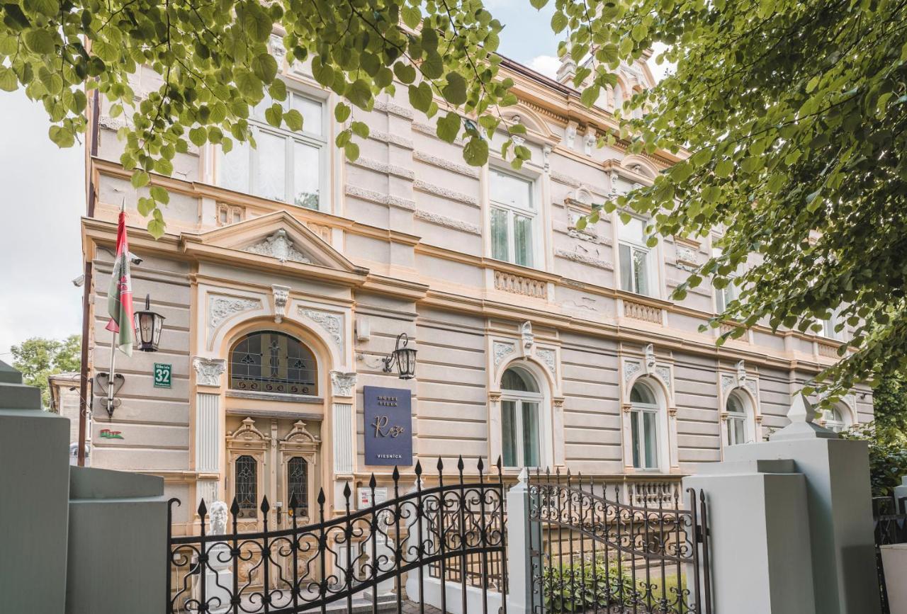 Roze Villa Liepāja Exterior foto